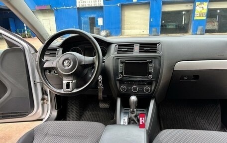 Volkswagen Jetta VI, 2012 год, 1 300 000 рублей, 5 фотография