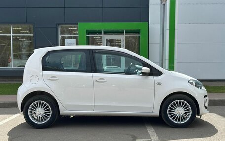 Volkswagen up! I рестайлинг, 2013 год, 879 000 рублей, 4 фотография