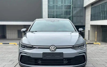 Volkswagen Golf VIII, 2022 год, 1 620 013 рублей, 2 фотография