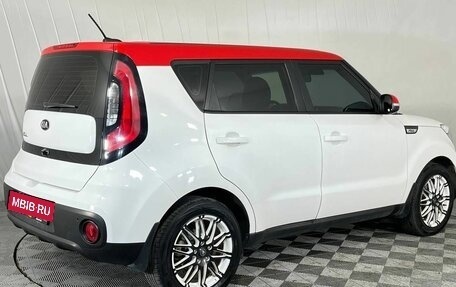 KIA Soul II рестайлинг, 2018 год, 1 670 000 рублей, 5 фотография