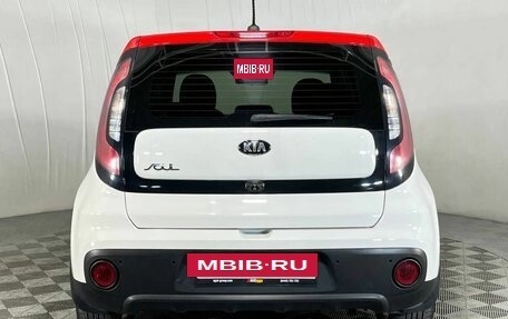 KIA Soul II рестайлинг, 2018 год, 1 670 000 рублей, 6 фотография