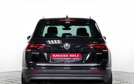 Volkswagen Tiguan II, 2020 год, 2 798 000 рублей, 6 фотография