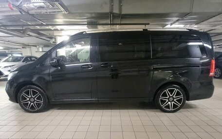 Mercedes-Benz V-Класс, 2018 год, 5 500 000 рублей, 3 фотография