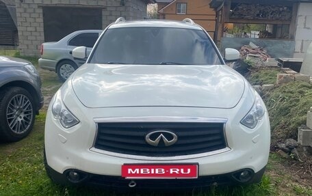 Infiniti QX70, 2013 год, 1 460 000 рублей, 3 фотография
