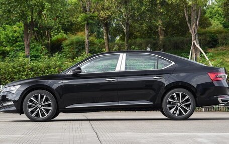 Skoda Superb III рестайлинг, 2024 год, 3 299 000 рублей, 3 фотография