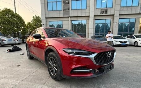 Mazda CX-4, 2022 год, 1 960 000 рублей, 2 фотография