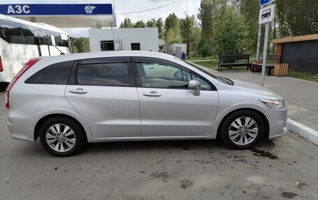 Honda Stream II, 2010 год, 1 400 000 рублей, 7 фотография