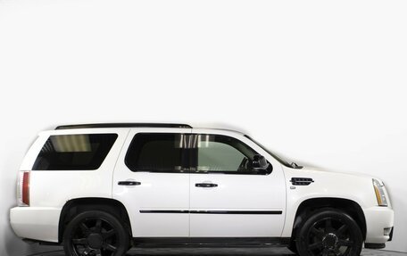 Cadillac Escalade III, 2010 год, 1 545 000 рублей, 4 фотография