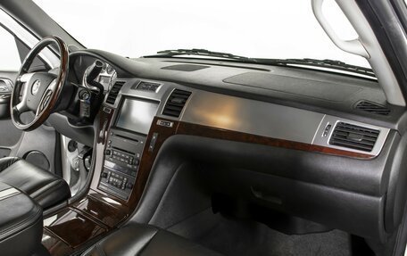 Cadillac Escalade III, 2010 год, 1 545 000 рублей, 9 фотография