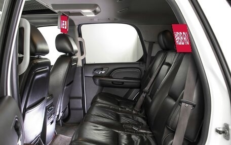 Cadillac Escalade III, 2010 год, 1 545 000 рублей, 10 фотография