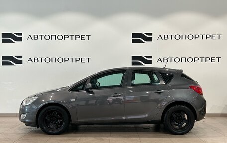 Opel Astra J, 2011 год, 629 000 рублей, 2 фотография