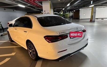 Mercedes-Benz E-Класс, 2022 год, 4 360 000 рублей, 6 фотография