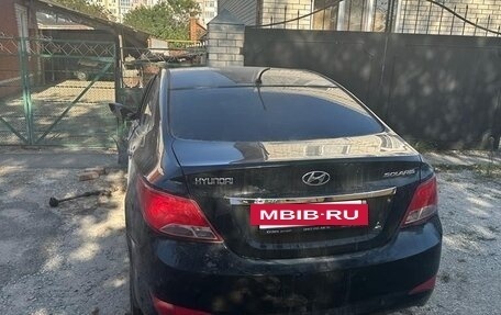 Hyundai Solaris II рестайлинг, 2015 год, 450 000 рублей, 4 фотография