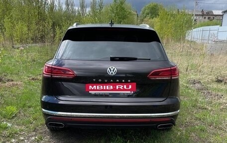 Volkswagen Touareg III, 2018 год, 5 290 000 рублей, 4 фотография
