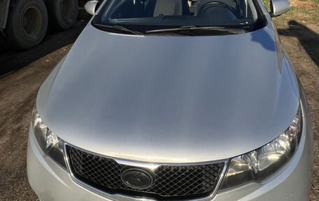 KIA Cerato III, 2009 год, 800 000 рублей, 3 фотография