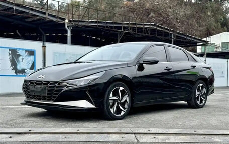Hyundai Elantra, 2022 год, 1 490 000 рублей, 1 фотография