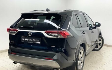 Toyota RAV4, 2019 год, 2 900 000 рублей, 4 фотография