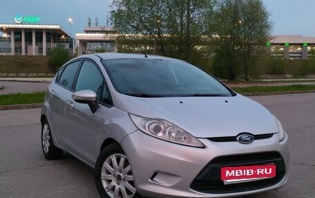 Ford Fiesta, 2009 год, 585 000 рублей, 3 фотография