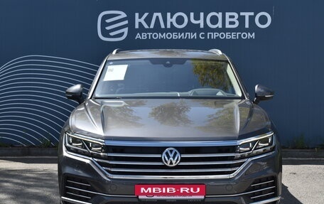 Volkswagen Touareg III, 2019 год, 5 600 000 рублей, 3 фотография