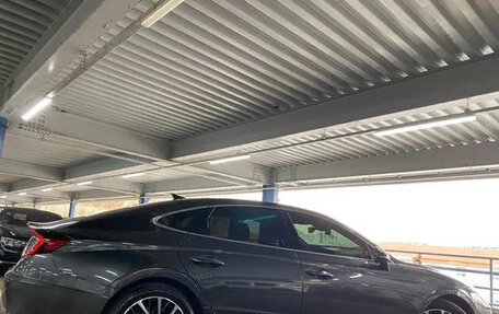 Hyundai Sonata VIII, 2022 год, 1 900 000 рублей, 2 фотография