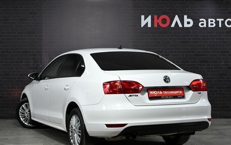 Volkswagen Jetta VI, 2013 год, 1 070 000 рублей, 4 фотография