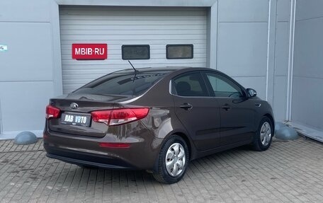 KIA Rio III рестайлинг, 2016 год, 950 000 рублей, 3 фотография