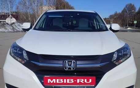 Honda Vezel, 2015 год, 1 720 000 рублей, 6 фотография