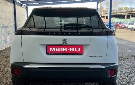 Peugeot 2008 II, 2020 год, 2 500 000 рублей, 4 фотография
