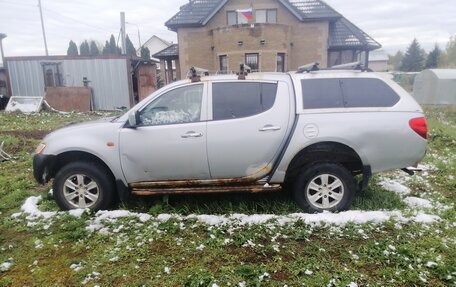 Mitsubishi L200 IV рестайлинг, 2007 год, 530 000 рублей, 4 фотография