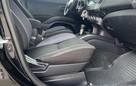 Mitsubishi Outlander III рестайлинг 3, 2010 год, 1 250 000 рублей, 12 фотография