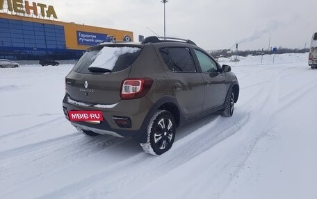 Renault Sandero II рестайлинг, 2019 год, 1 040 000 рублей, 4 фотография