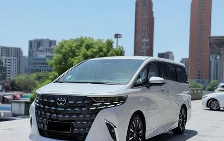 Toyota Alphard, 2024 год, 17 549 244 рублей, 1 фотография