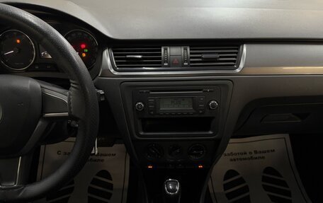 Skoda Rapid I, 2015 год, 740 000 рублей, 6 фотография