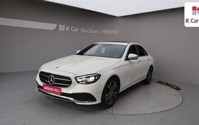 Mercedes-Benz E-Класс, 2022 год, 3 500 000 рублей, 1 фотография