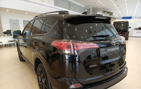 Toyota RAV4, 2018 год, 2 577 000 рублей, 7 фотография