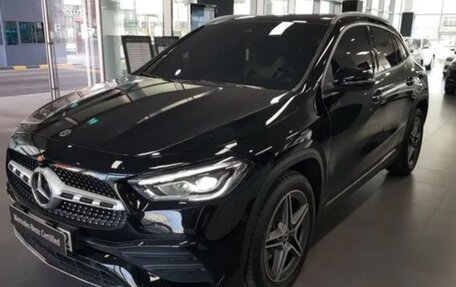 Mercedes-Benz GLA, 2021 год, 3 500 000 рублей, 1 фотография
