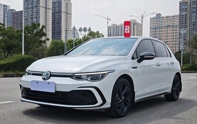 Volkswagen Golf VIII, 2023 год, 1 930 000 рублей, 1 фотография