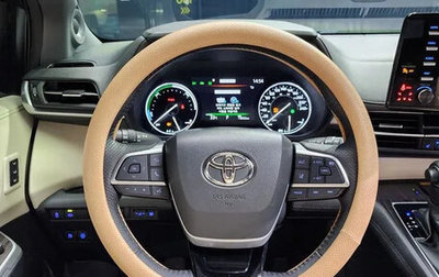 Toyota Sienna, 2021 год, 4 832 000 рублей, 1 фотография