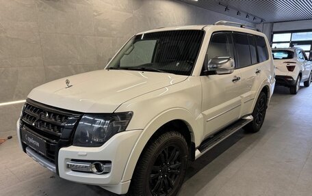 Mitsubishi Pajero IV, 2020 год, 3 990 000 рублей, 1 фотография