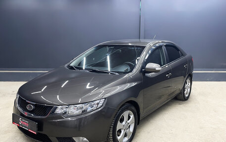 KIA Cerato III, 2010 год, 850 000 рублей, 1 фотография