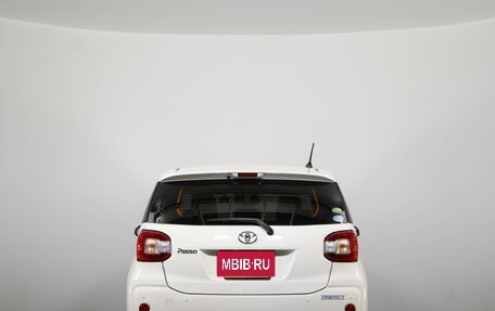 Toyota Passo III, 2018 год, 1 049 000 рублей, 4 фотография