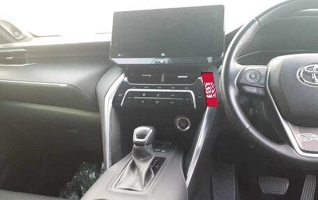 Toyota Harrier, 2022 год, 3 130 000 рублей, 6 фотография
