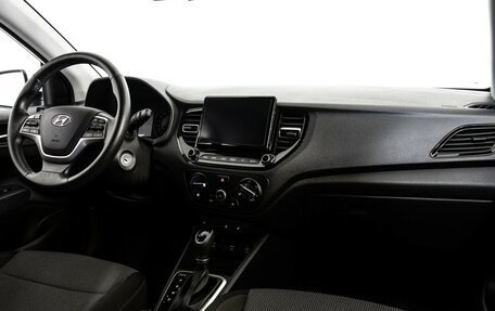 Hyundai Solaris II рестайлинг, 2021 год, 1 569 000 рублей, 9 фотография