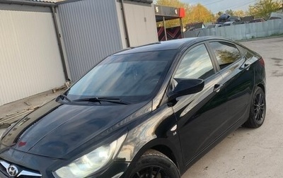 Hyundai Solaris II рестайлинг, 2013 год, 1 100 000 рублей, 1 фотография