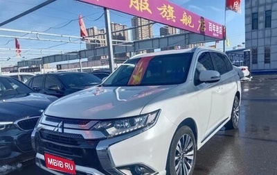 Mitsubishi Outlander III рестайлинг 3, 2022 год, 2 040 000 рублей, 1 фотография