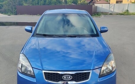 KIA Rio II, 2011 год, 535 000 рублей, 1 фотография