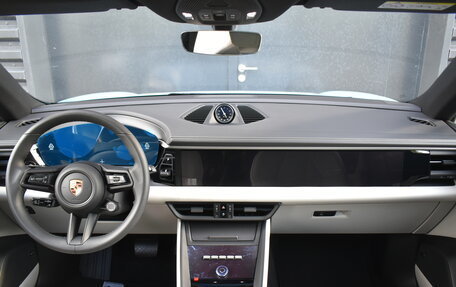 Porsche Macan, 2025 год, 18 000 000 рублей, 14 фотография