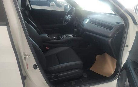 Honda Vezel, 2022 год, 1 730 228 рублей, 3 фотография
