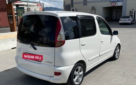 Toyota FunCargo, 2002 год, 600 000 рублей, 5 фотография