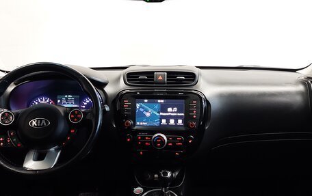 KIA Soul II рестайлинг, 2017 год, 1 555 000 рублей, 9 фотография